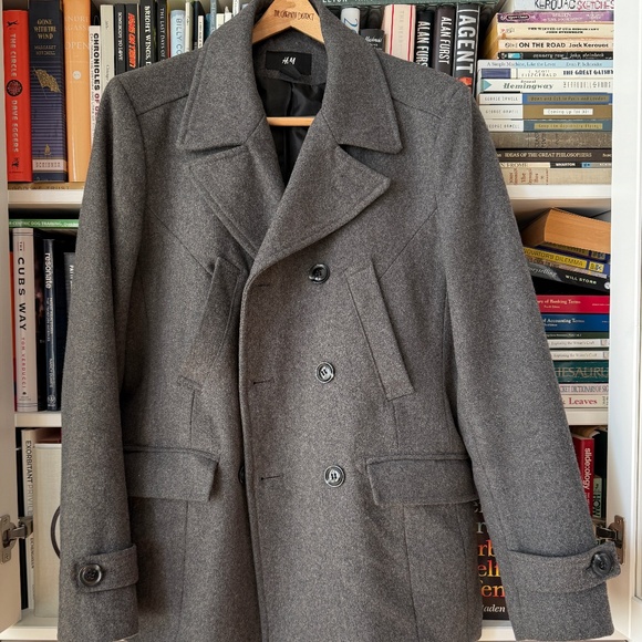 H&M | 38R | Peacoat - Picture 1 of 4